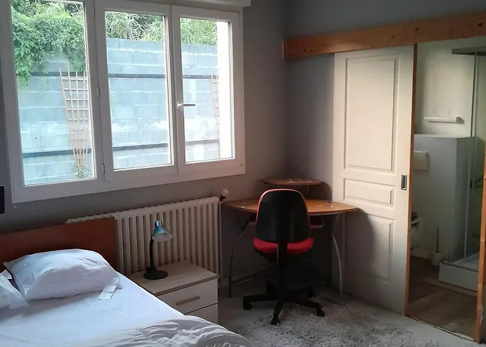 Maison Familiale Charmante A 安格朗德